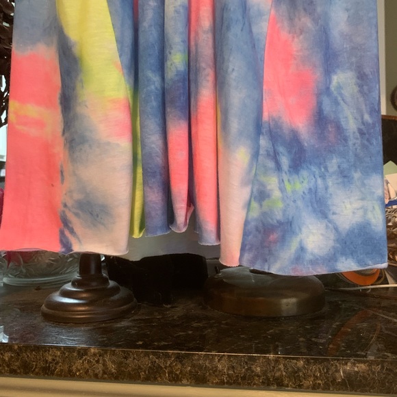 Bobbie Brooks cover up size Med- Tie Dye, Adjustable- Very cute. EUC - Picture 14 of 14